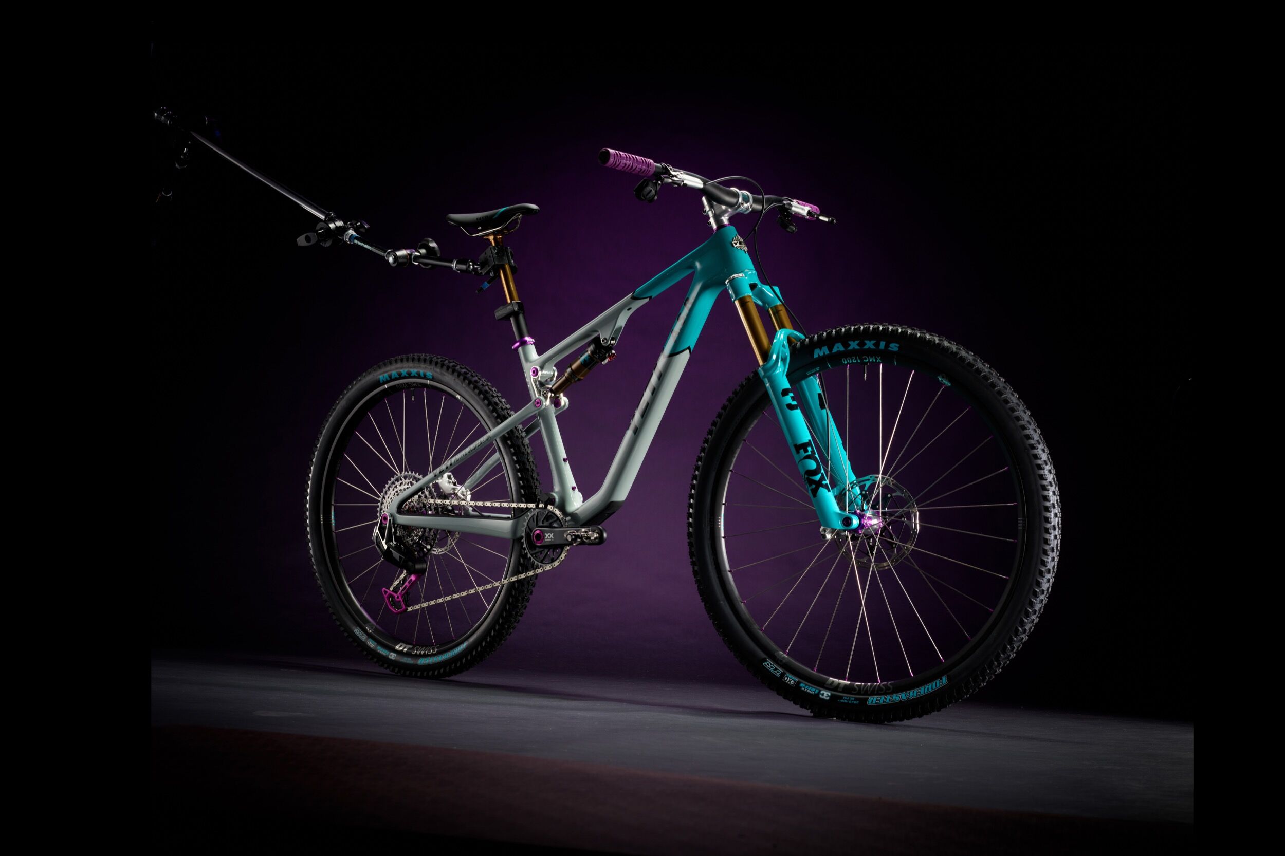 Yeti Bike Before photo retouching Image